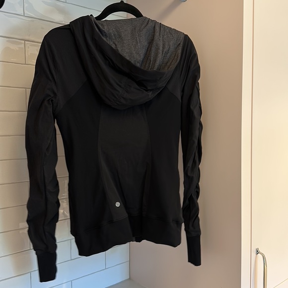 Limited Edition Ruched Jacket - Picture 2 of 2